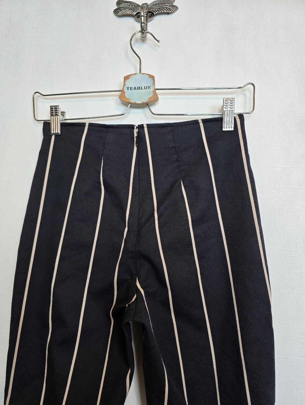 Reformation Marlon Pant Striped Cream And Black 2P - Picture 9 of 13